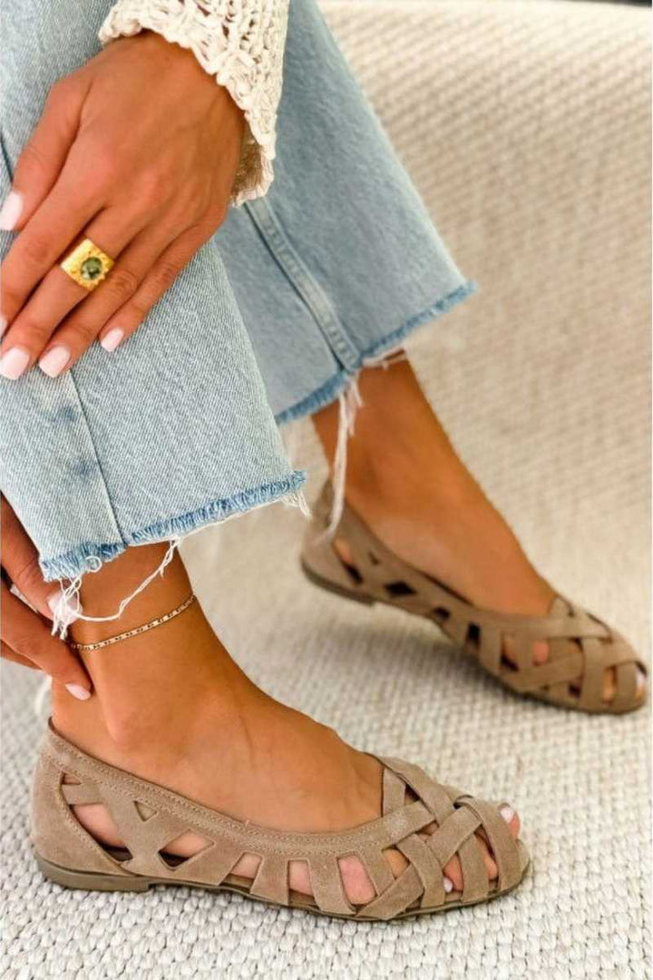 Venezia™ | Braided Flat Sandals in Colors