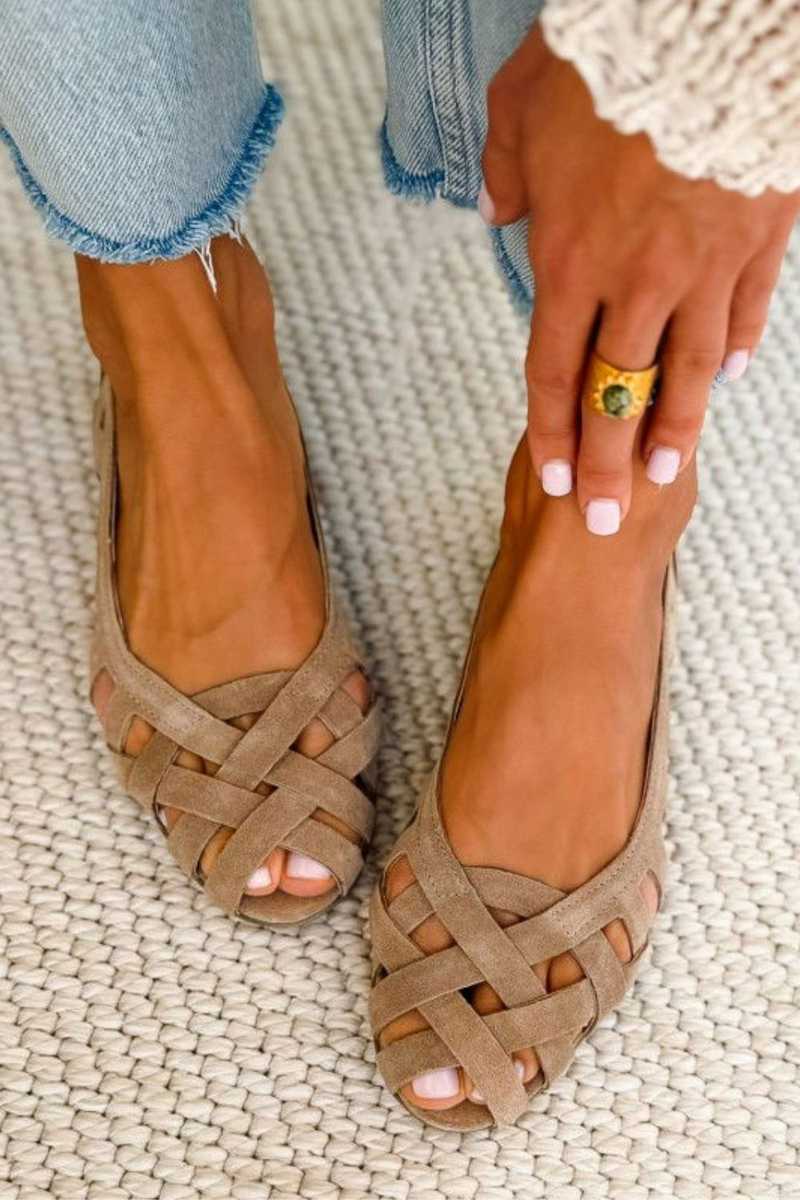 Venezia™ | Braided Flat Sandals in Colors