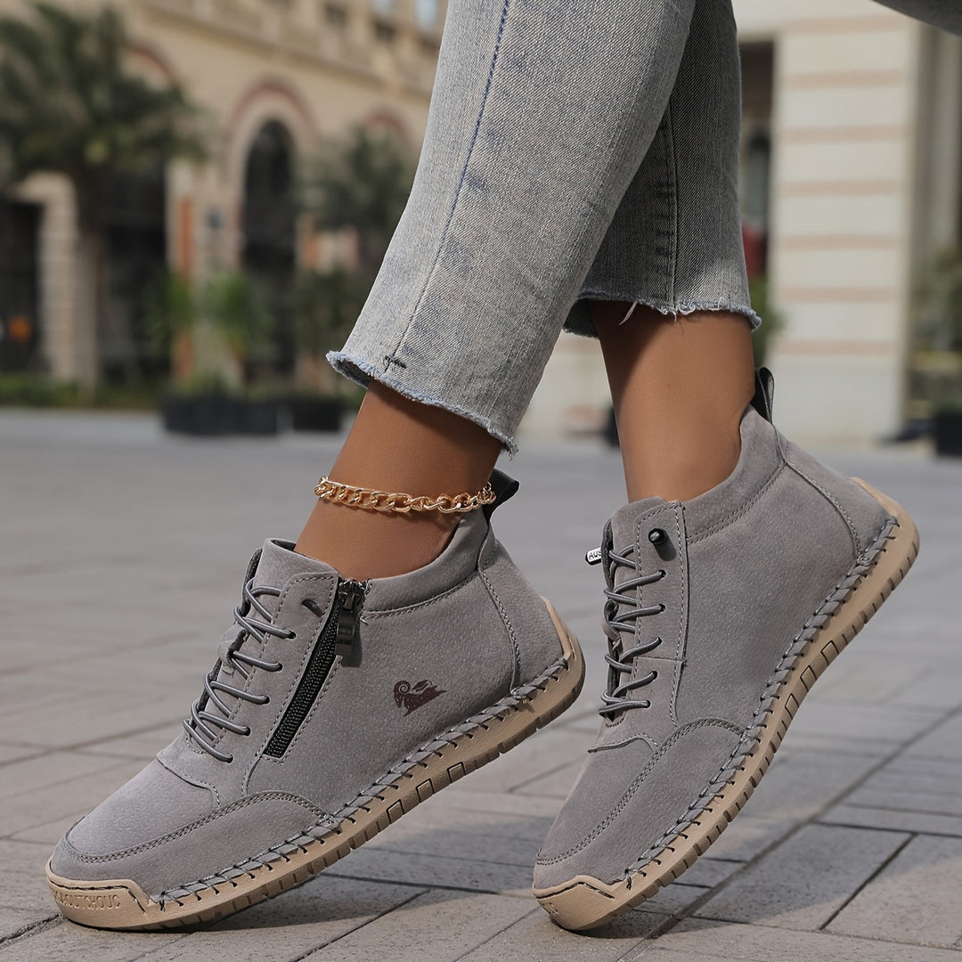 Mila – Comfortable Sneakers with Zipper