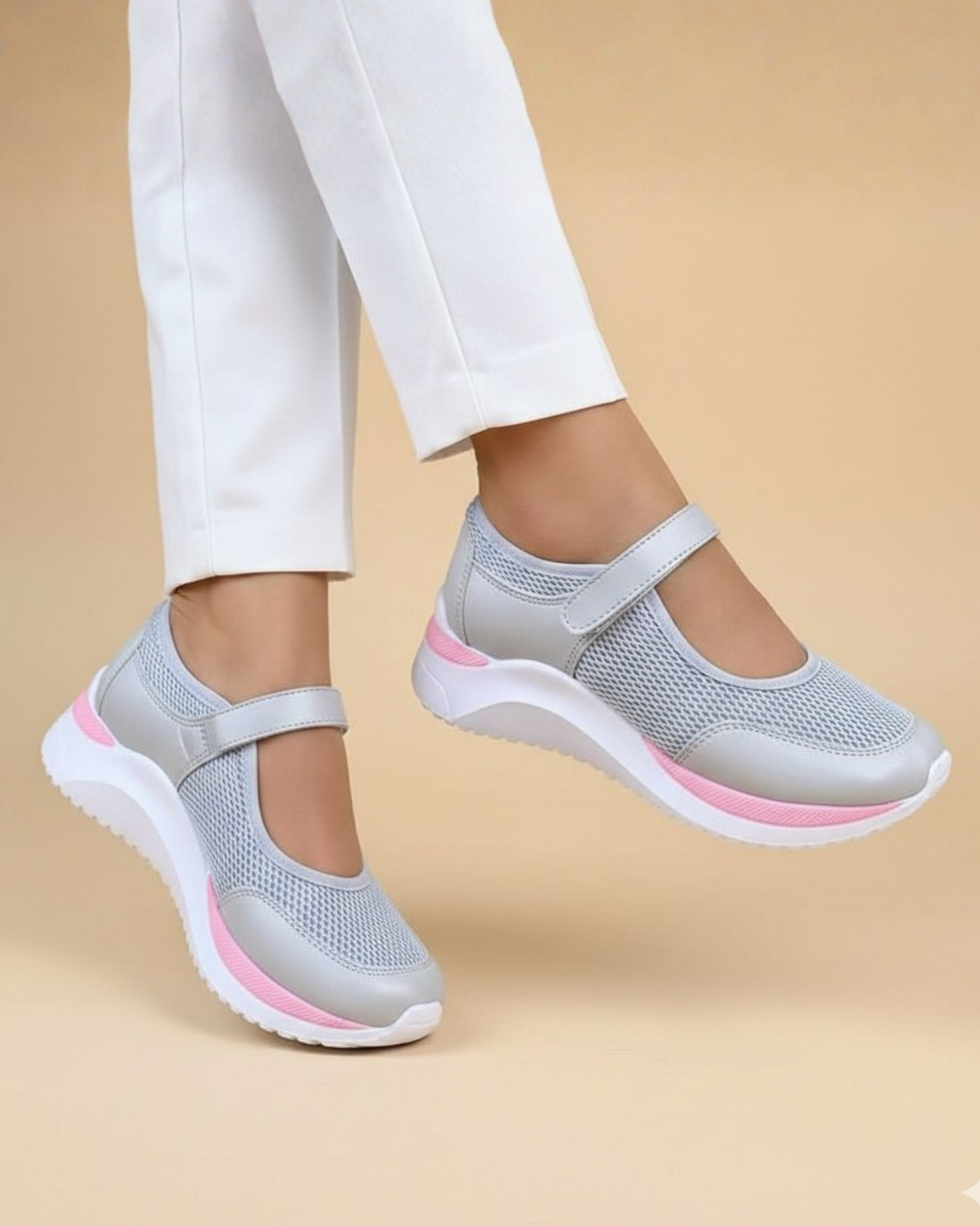 Matylda | Lekkie buty z paskiem i elastyczną podeszwą