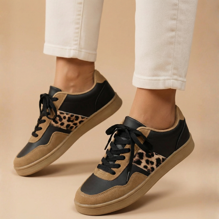Estera | Białe sneakersy z motywem panterki